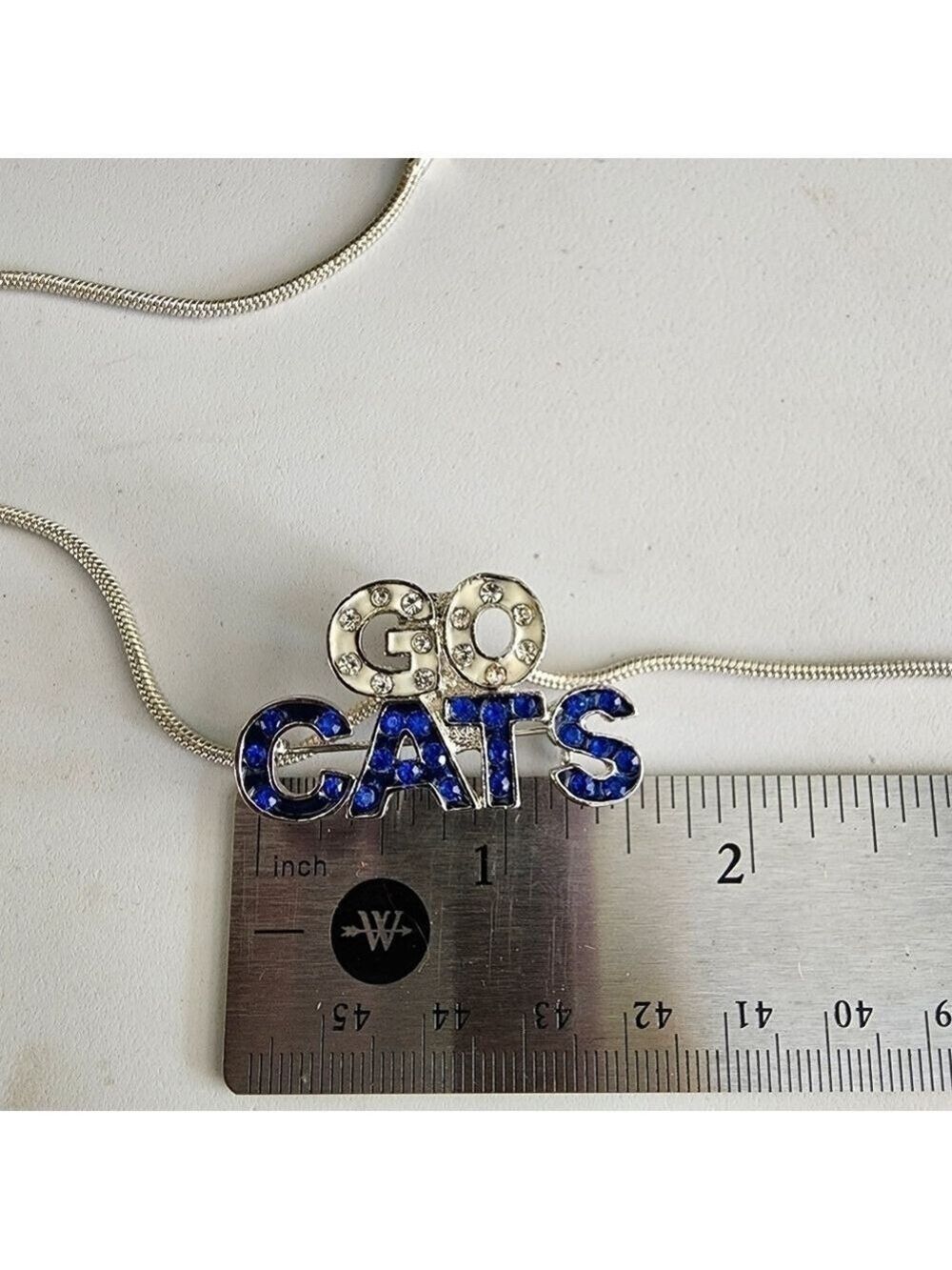 GO CATS bling Brooch pendant Silvertone necklace - Picture 5 of 5